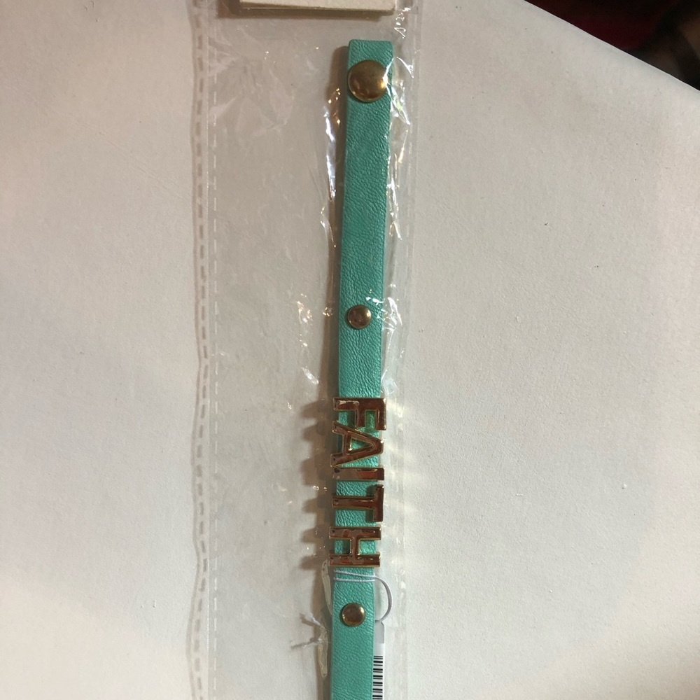 Faith snap leather bracelet